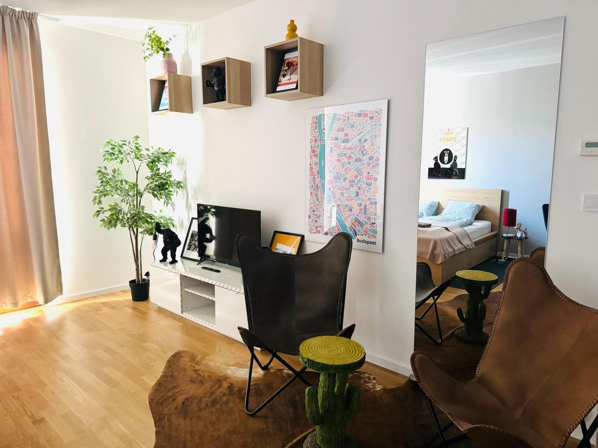 Bp-Est Cp Studio Budapest Eksteriør billede